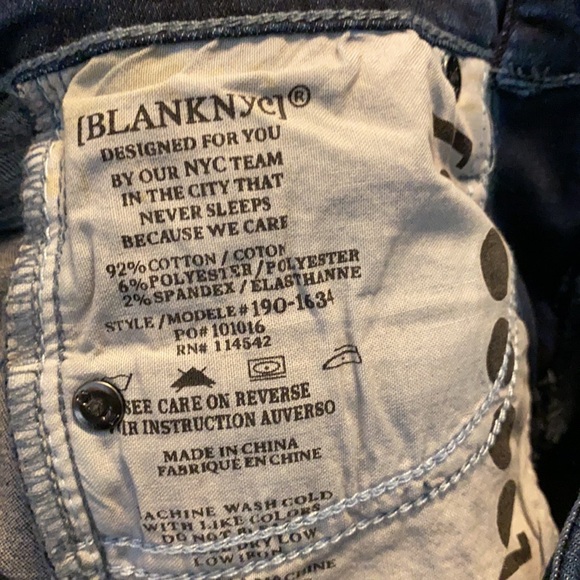 NWT Blanknyc Crop Skinny Jeans in Dark Blue Denim - Picture 7 of 11